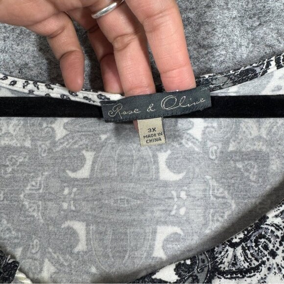 Rose & Olive Women's Boho Paisley Print Rayon Blend Lace Trim Top Size 3X - Picture 5 of 15